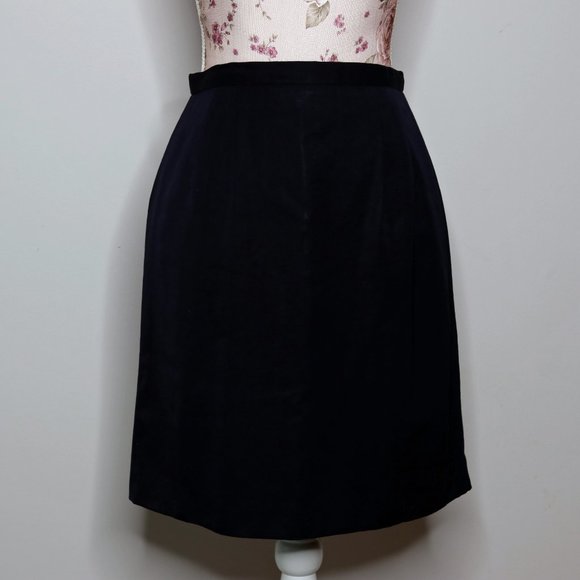 CRISCA by ESCADA Dark Navy Blue Pencil Skirt - Picture 2 of 9